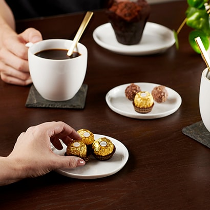 Ferrero Rocher Confezioni assortite al cioccolato e Switzerland